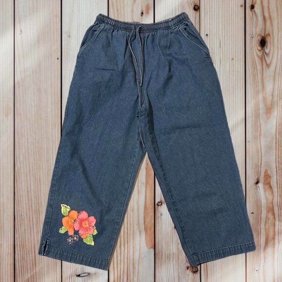 Erika Collection Capris Size Small 100% Beachy Hawaii Floral Denim - Picture 1 of 8
